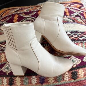 Anna Field Cream Boots size 38 (8)